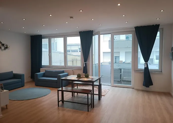 L8 Street - Gneisenaustrasse 9