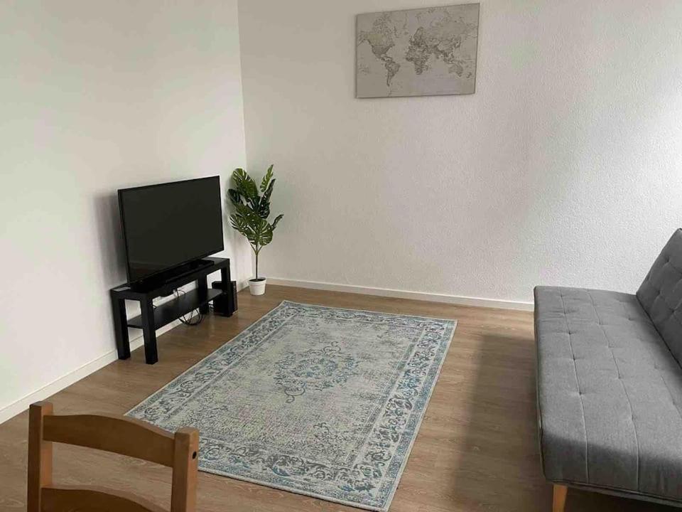 Apartment L8 Street - Gneisenaustrasse 9