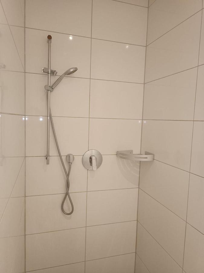 Apartment L8 Street - Gneisenaustrasse 9